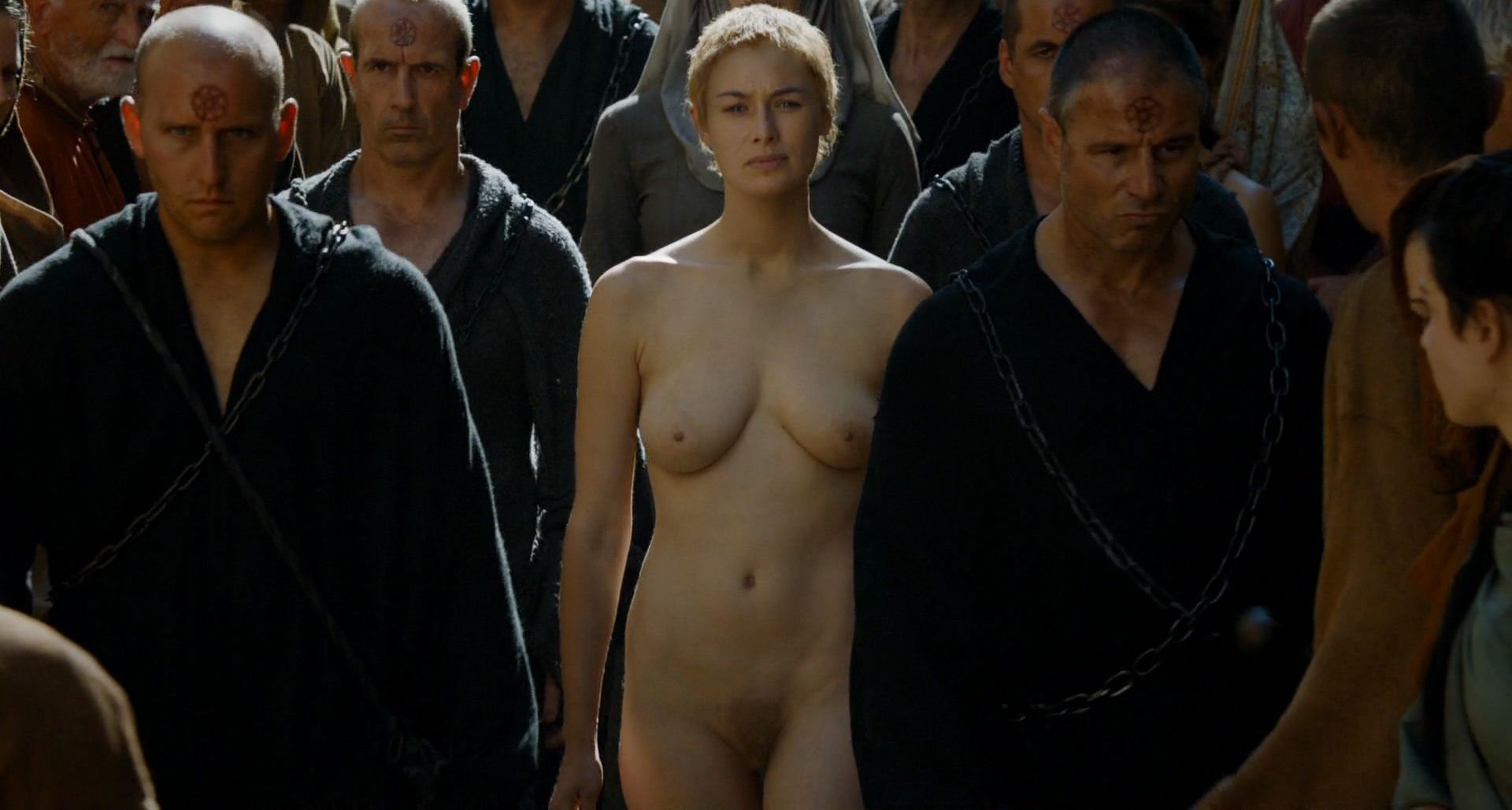 Lena Headey Naked – Game of Thrones (15 Photos + Video)