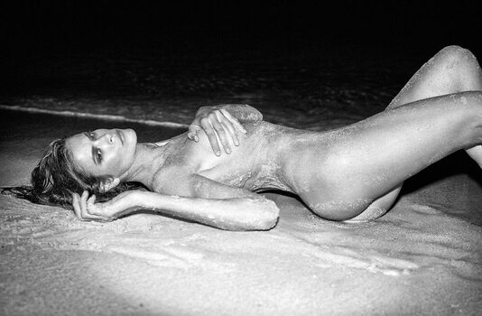 Jenna Pietersen / jennapietersen Nude Leaks Photo 2
