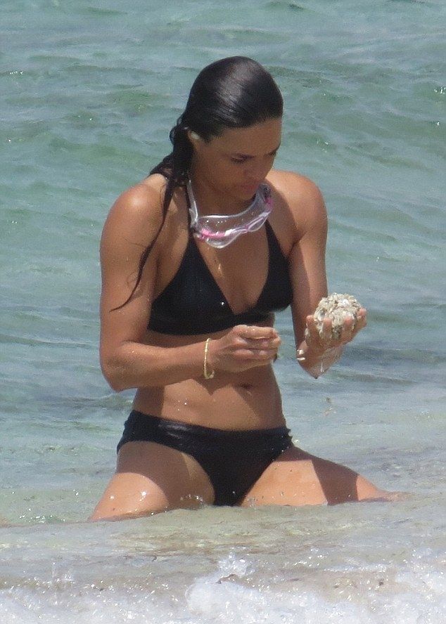 Michelle Rodriguez in a Bikini (9 New Photos)