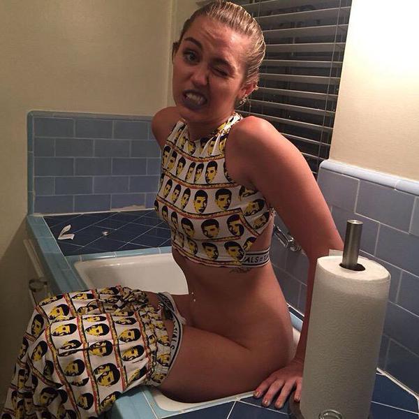 Miley Cyrus Ass (2 Photos)