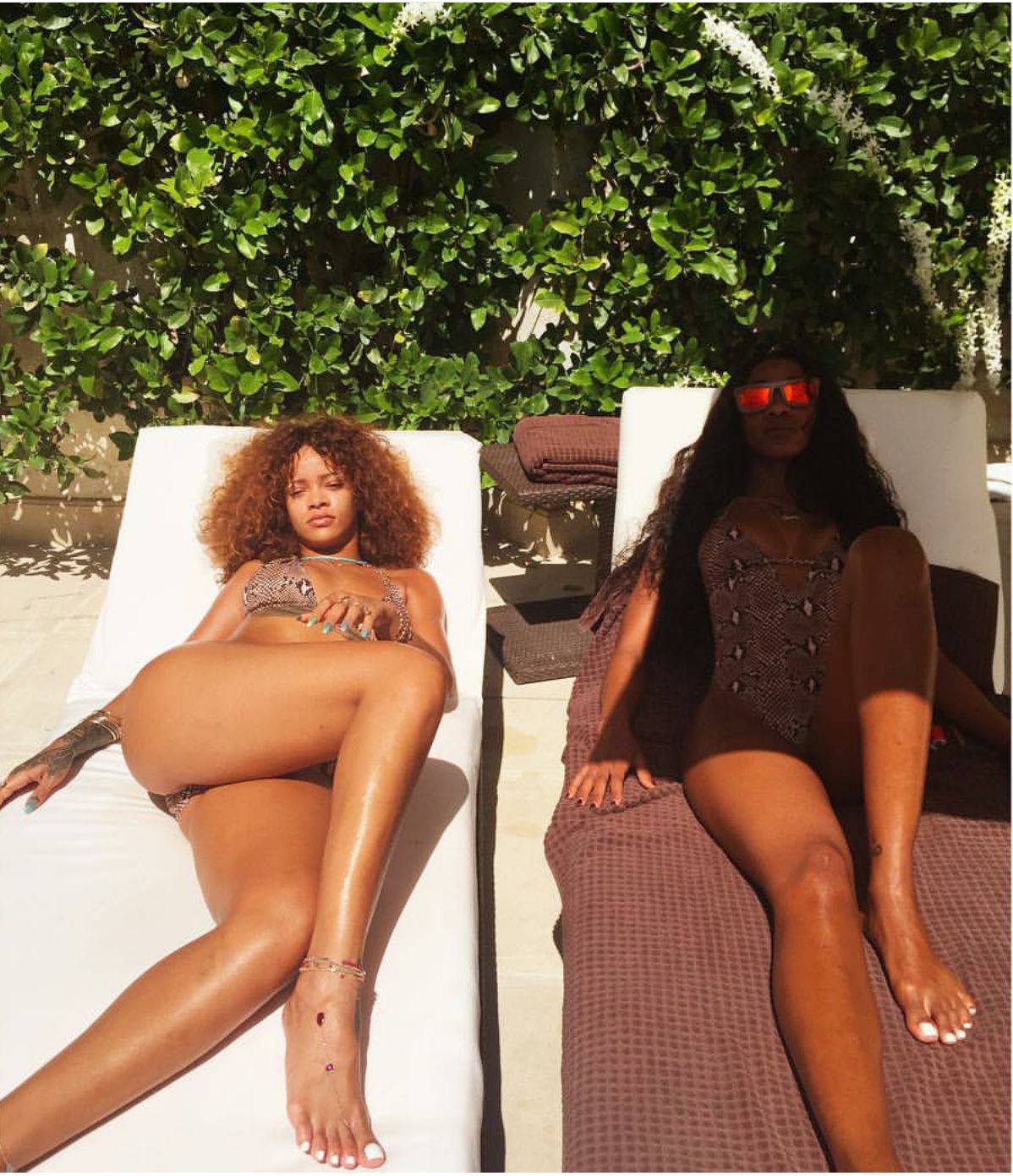 Rihanna in a Bikini (2 New Photos)