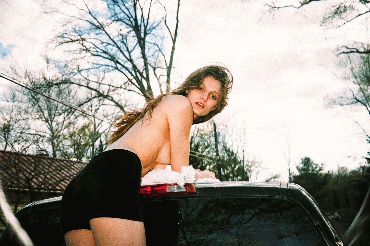 Rebekah Underhill Nude (22 Photos)