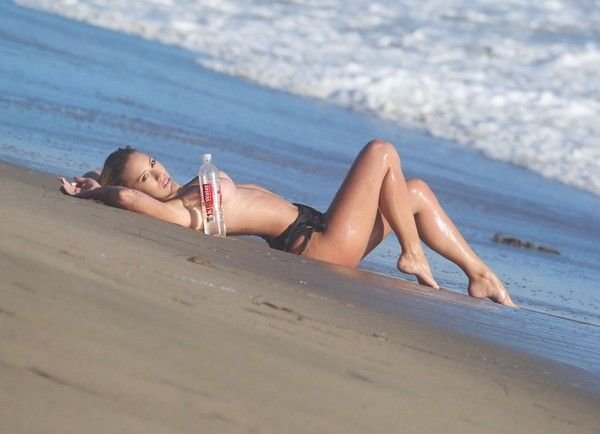 Ava Lange Sexy &amp; Topless (39 Photos)