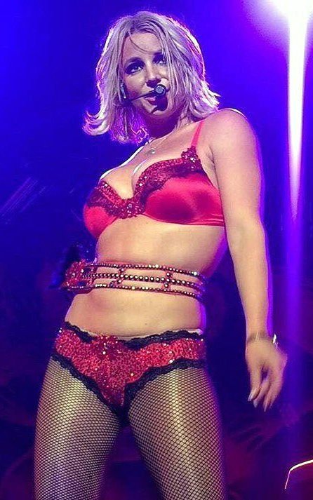 Britney Spears Sexy (14 Photos)
