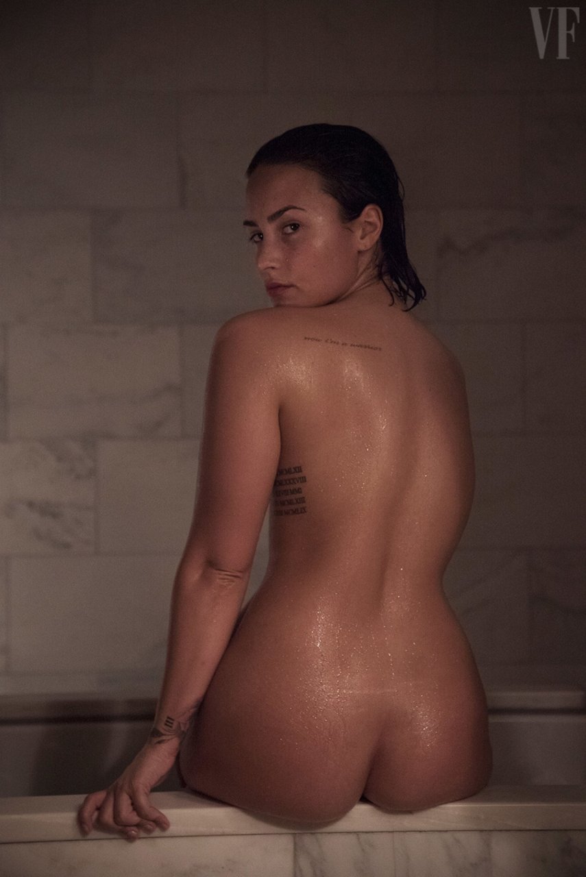 Lovato fappening demi Demi Lovato