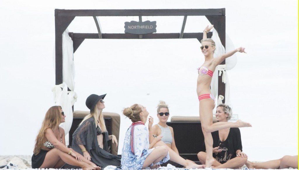 Julianne Hough in a Bikini (21 Photos)