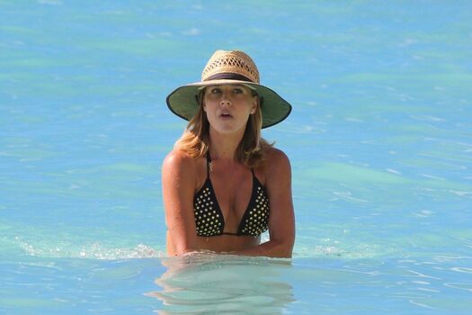 Julie Benz / juliebenz / juliebenzmft Nude Leaks Photo 52