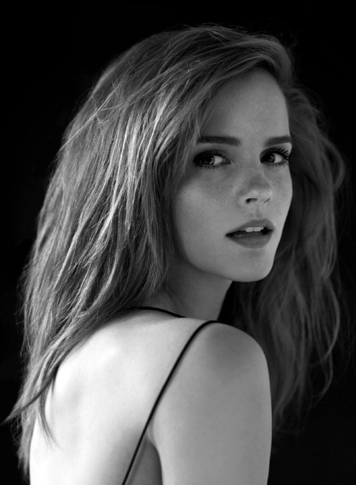 Emma Watson Nude &amp; Sexy Leaked The Fappening – Part 1 (180 Photos + Videos)