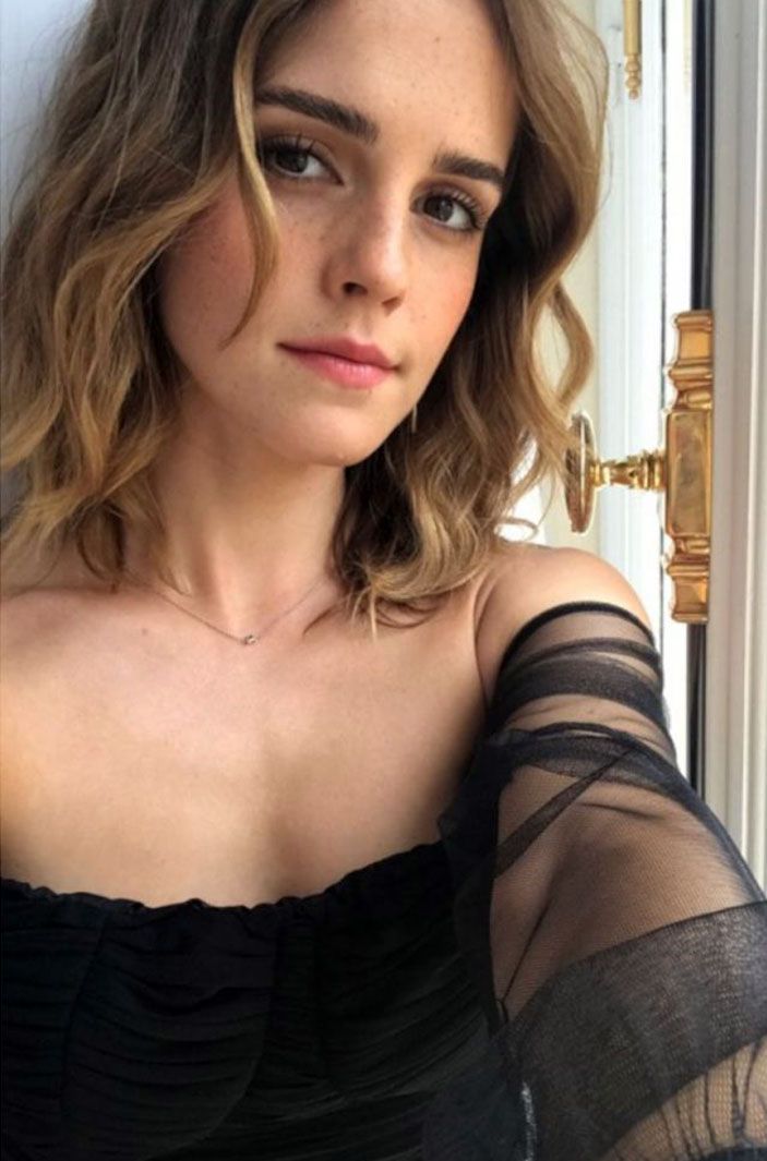 Emma Watson Nude &amp; Sexy Leaked The Fappening – Part 1 (180 Photos + Videos)