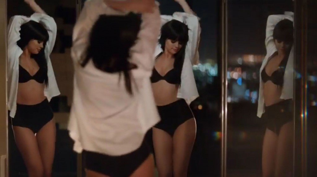 Selena Gomez Sexy (33 Photos + Video)