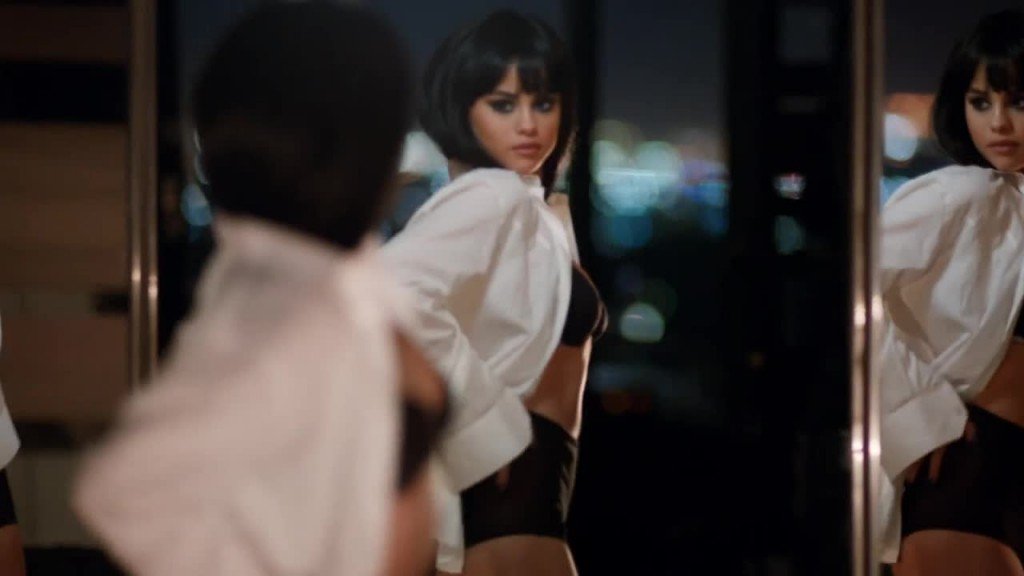 Selena Gomez Sexy (19 Photos + Gifs)