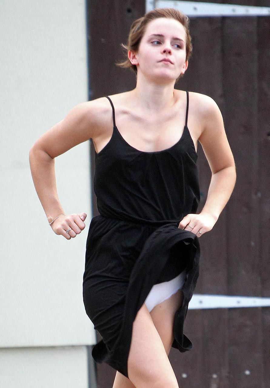 Emma Watson Nude &amp; Sexy Leaked The Fappening – Part 1 (180 Photos + Videos)