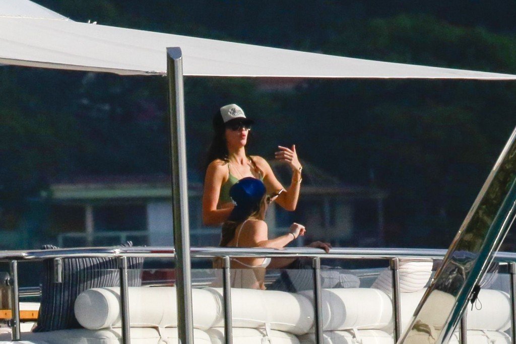 Kendall Jenner in a Bikini (36 Photos)