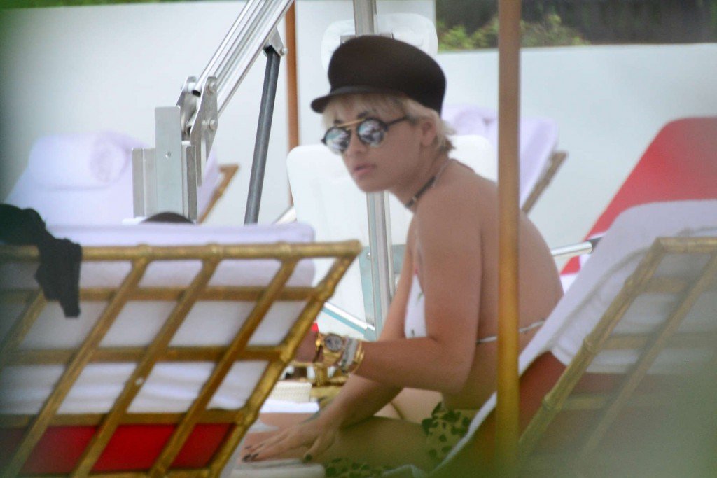 Rita Ora in a Bikini (61 Photos)