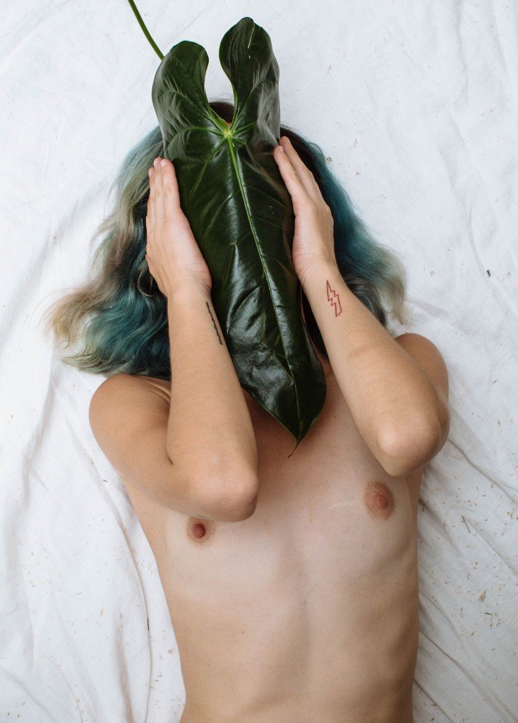 Carly Foulkes Nude (25 Photos)