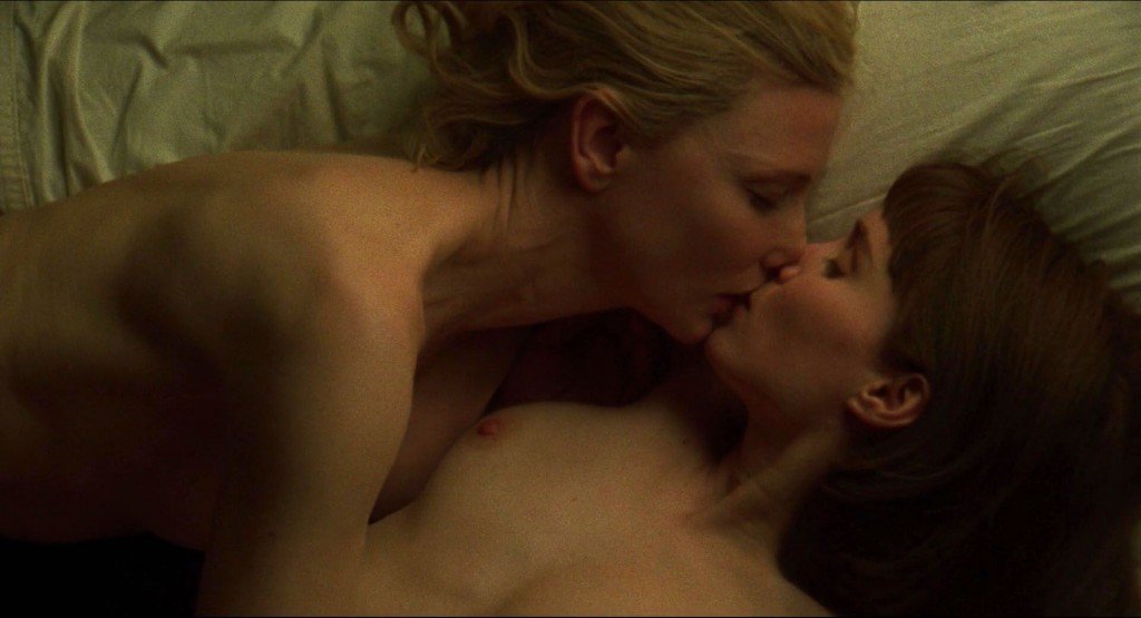 Lesbian Scene – Rooney Mara &amp; Cate Blanchett (12 Photos + GIF &amp; Video)