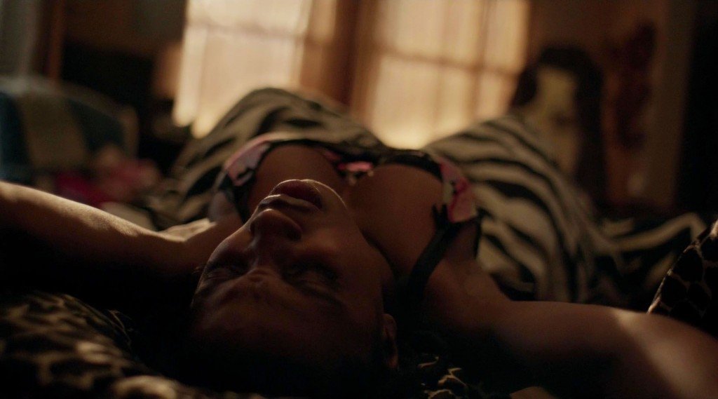 Isidora Goreshter, Shanola Hampton Nude 9