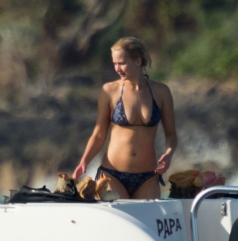 Jennifer Lawrence in a Bikini (38 Photos)