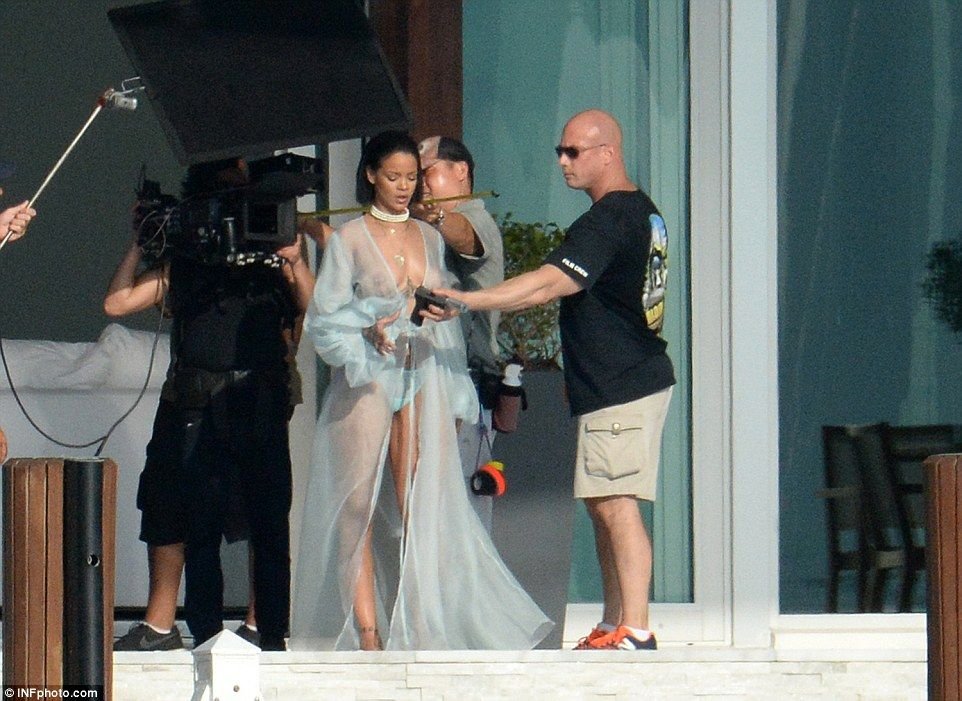 Rihanna See Through (29 New Photos)