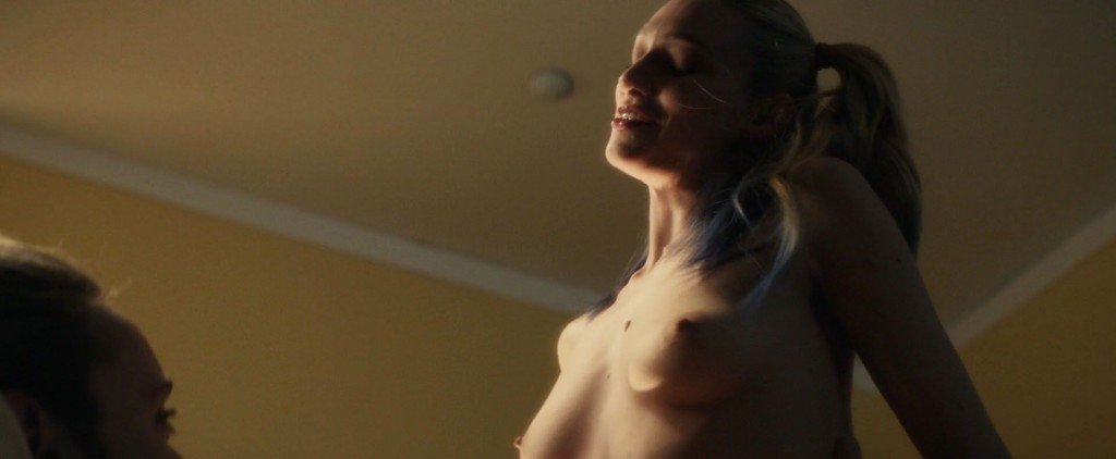 Autumn Kendrick Nude – The Girl In The Photographs (2015) HD 1080p