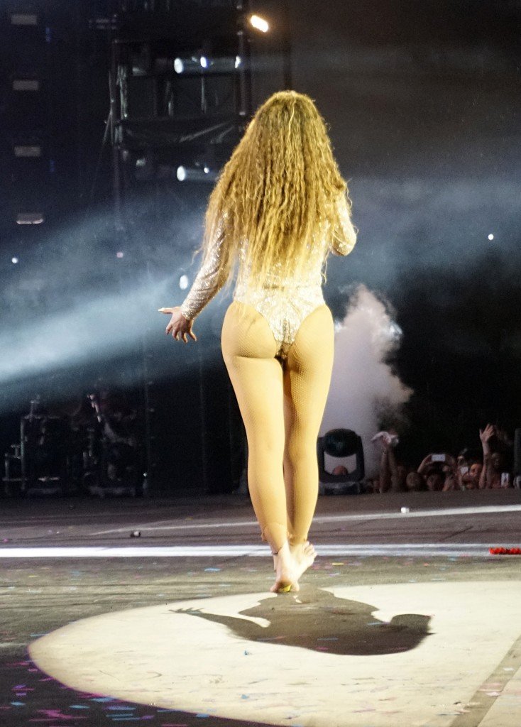 Beyonce Sexy (17 Photos)