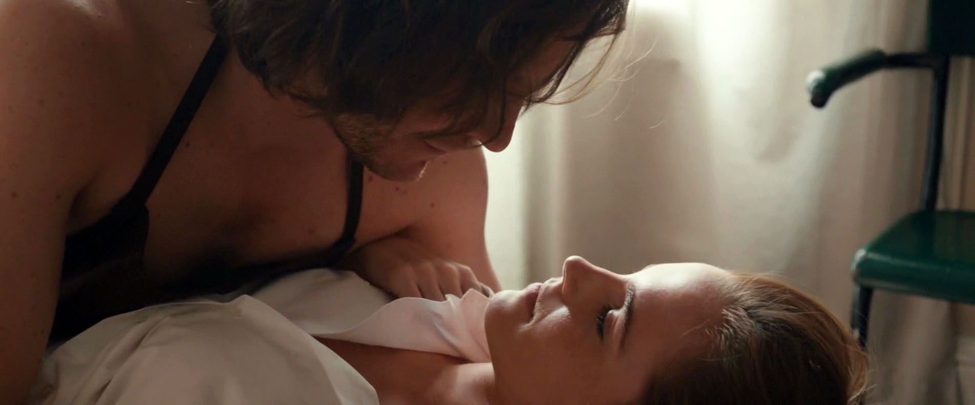 Emma Watson Sexy - Colonia (2015) HD 1080p.