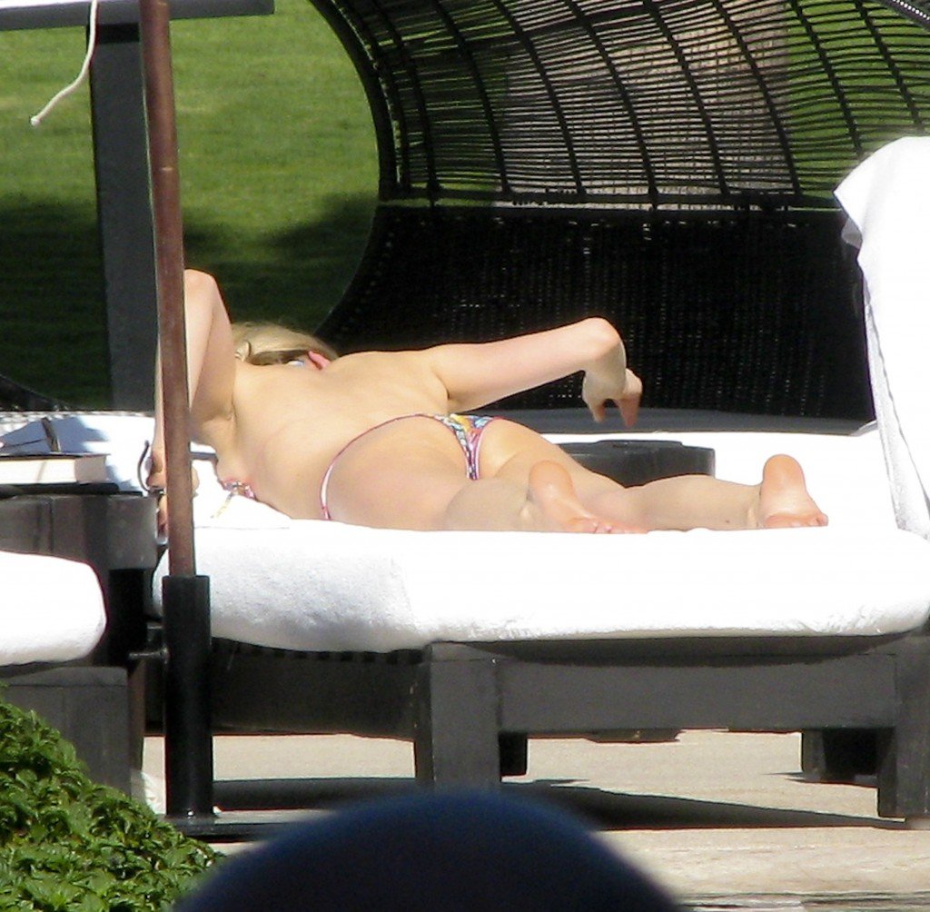 Kristin Cavallari in a Bikini (22 Photos)