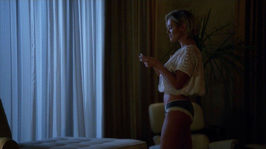 Nicky Whelan Nude – House of Lies (2016) s05e02 – HD 720p