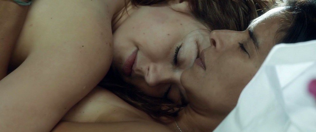 Patricia Velasquez, Eloisa Maturen Nude, Danay García Sexy – Liz in September (2014) HD 1080p