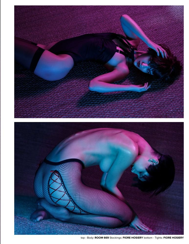Paula Bulczynska Topless &amp; Sexy (11 Photos)
