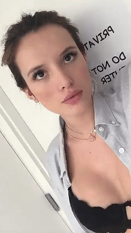 Bella Thorne Sexy (6 Photos)