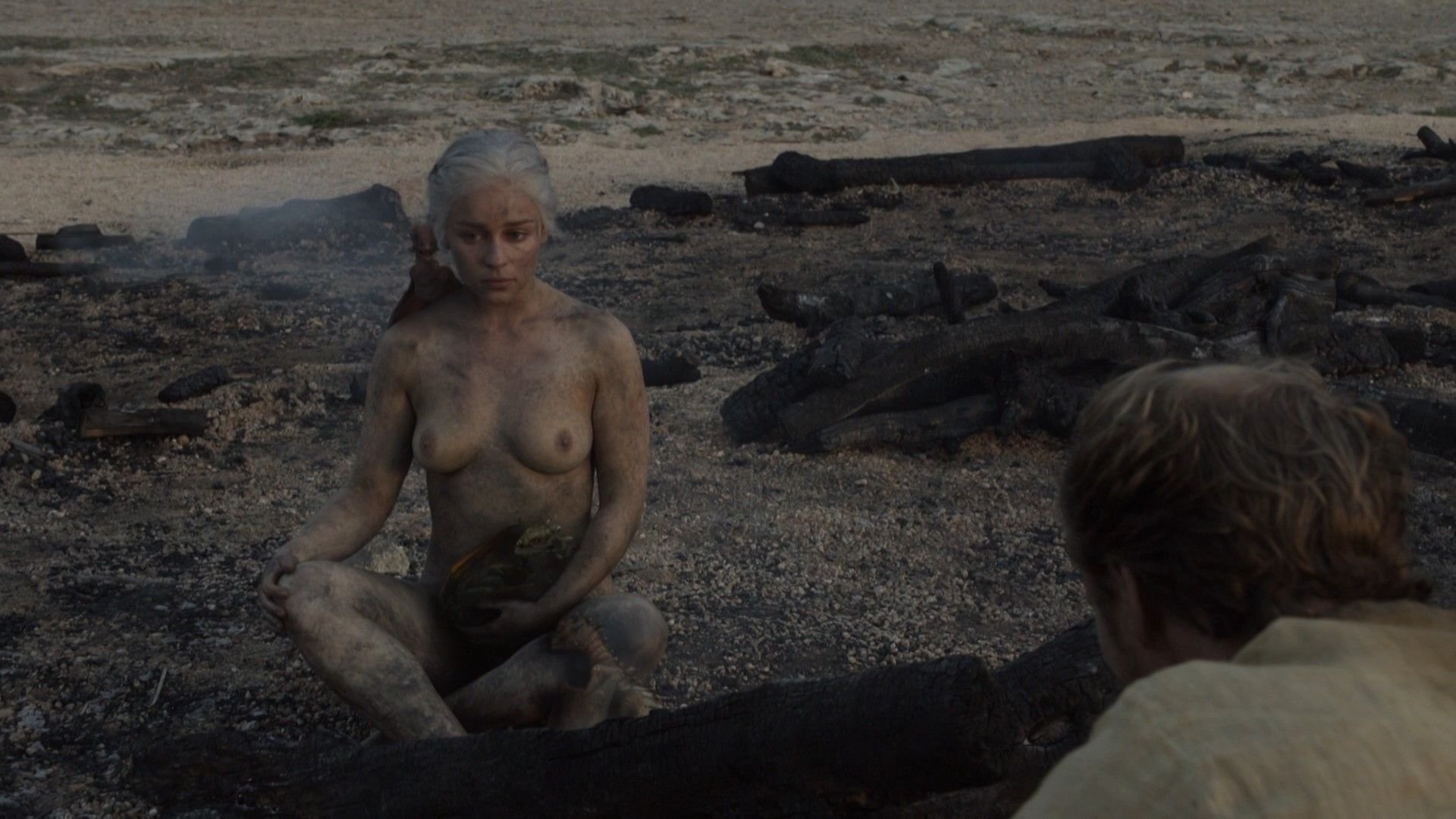 Emilia Clarke Nude - Game of Thrones (2011) s01 - HD 1080p.