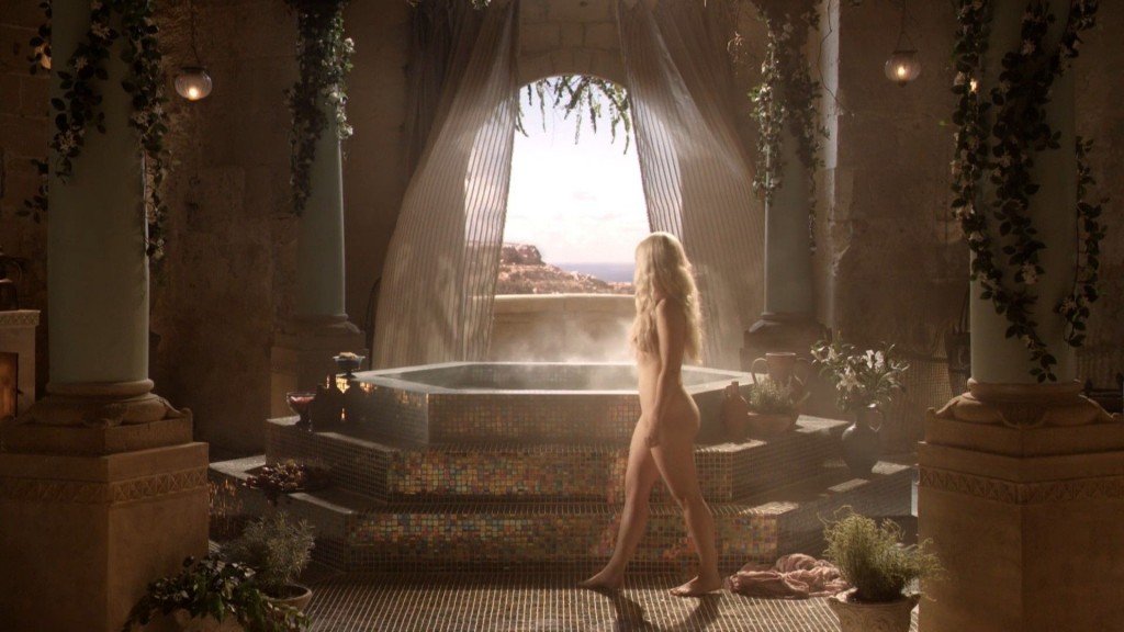 Emilia Clarke Nude – Game of Thrones (2011) s01 – HD 1080p