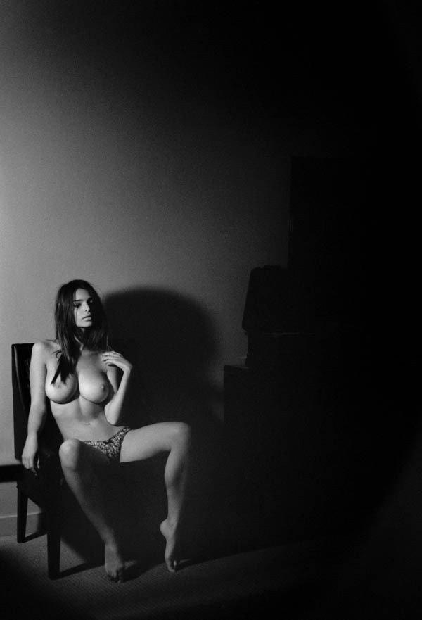 Emily Ratajkowski Topless (2 Photos)