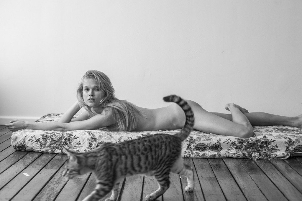 Vita Sidorkina Nude &amp; Sexy (9 Photos)
