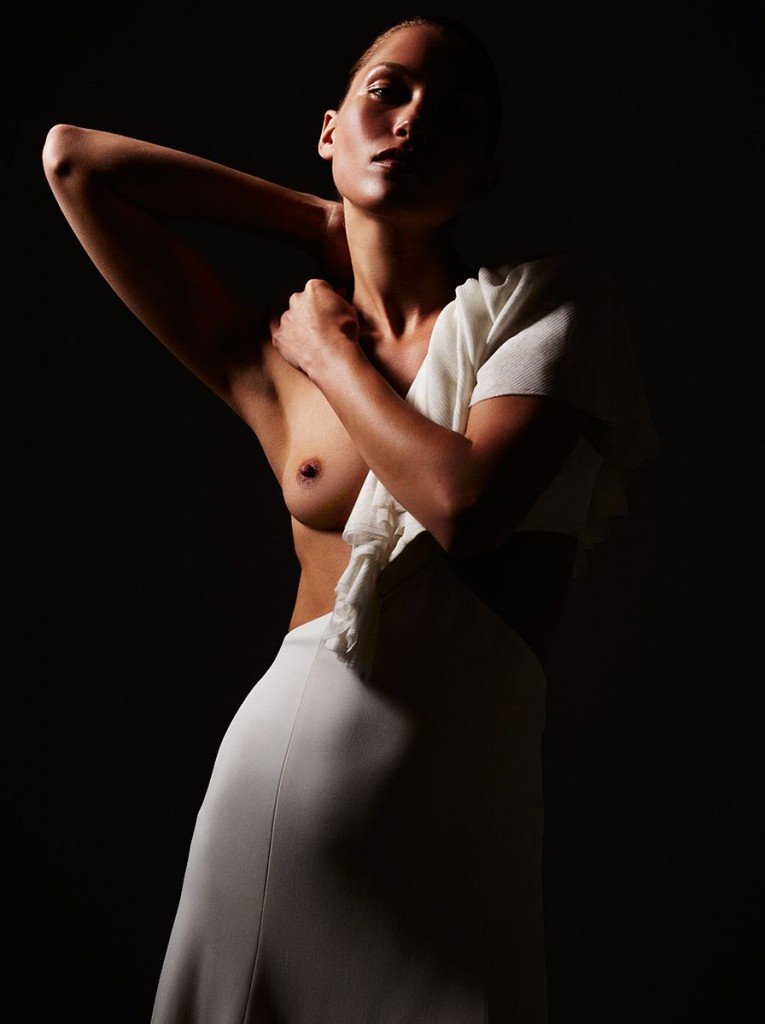Hana Jirickova Topless &amp; Sexy (23 Photos)