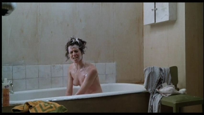 Sigourney Weaver Nude – Half Moon Street (1986)