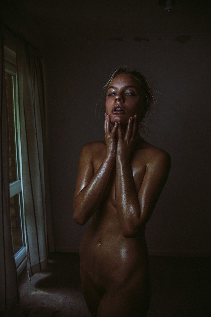 Holly Horne Naked (16 Photos)