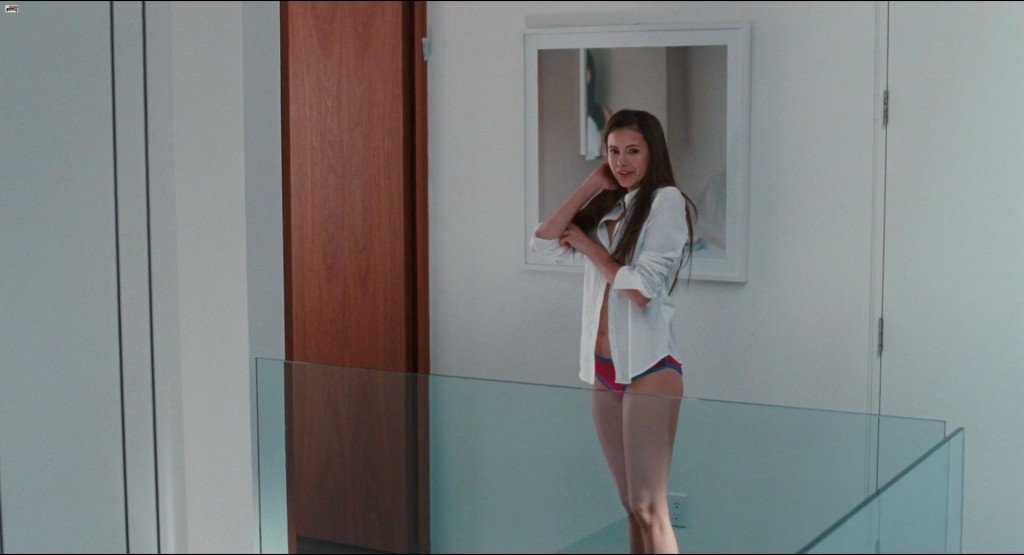 Julianne Moore, Amanda Seyfried Nude, Nina Dobrev Sexy – Chloe (2009) HD 1080p