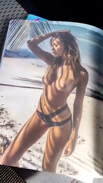 Sandra Kubicka Nude &amp; Sexy (14 Photos + 3 Videos)