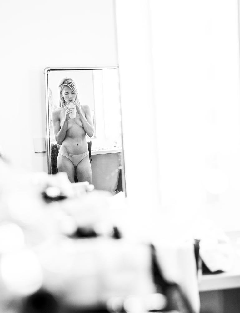 Britt Maren Nude &amp; Sexy (20 Photos)