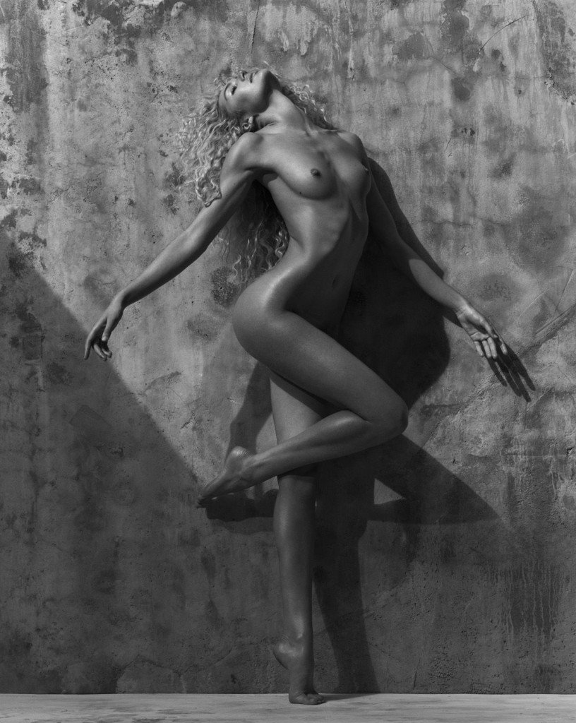 Candice Swanepoel Nude &amp; Sexy (41 Photos + Video)