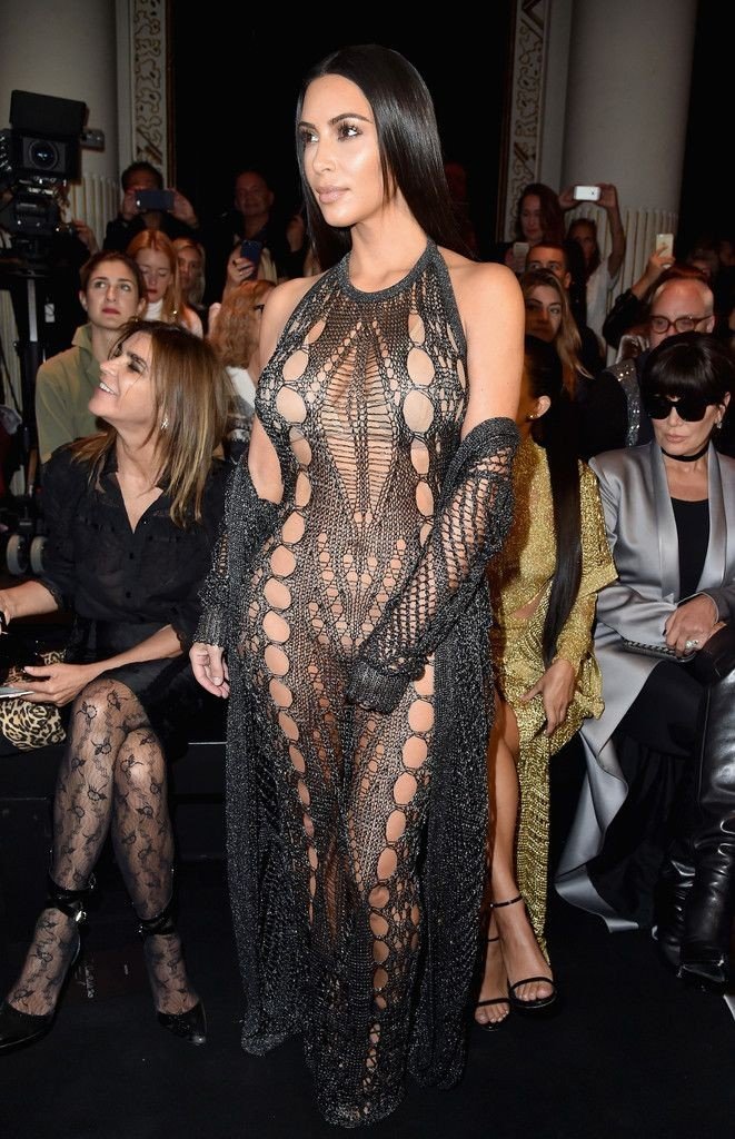 Kim Kardashian Sexy (41 Photos + 2 Videos)