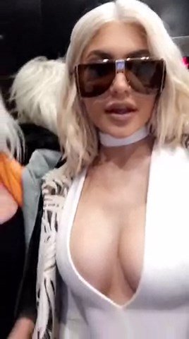 Kylie Jenner Sexy (30 Photos + Video)