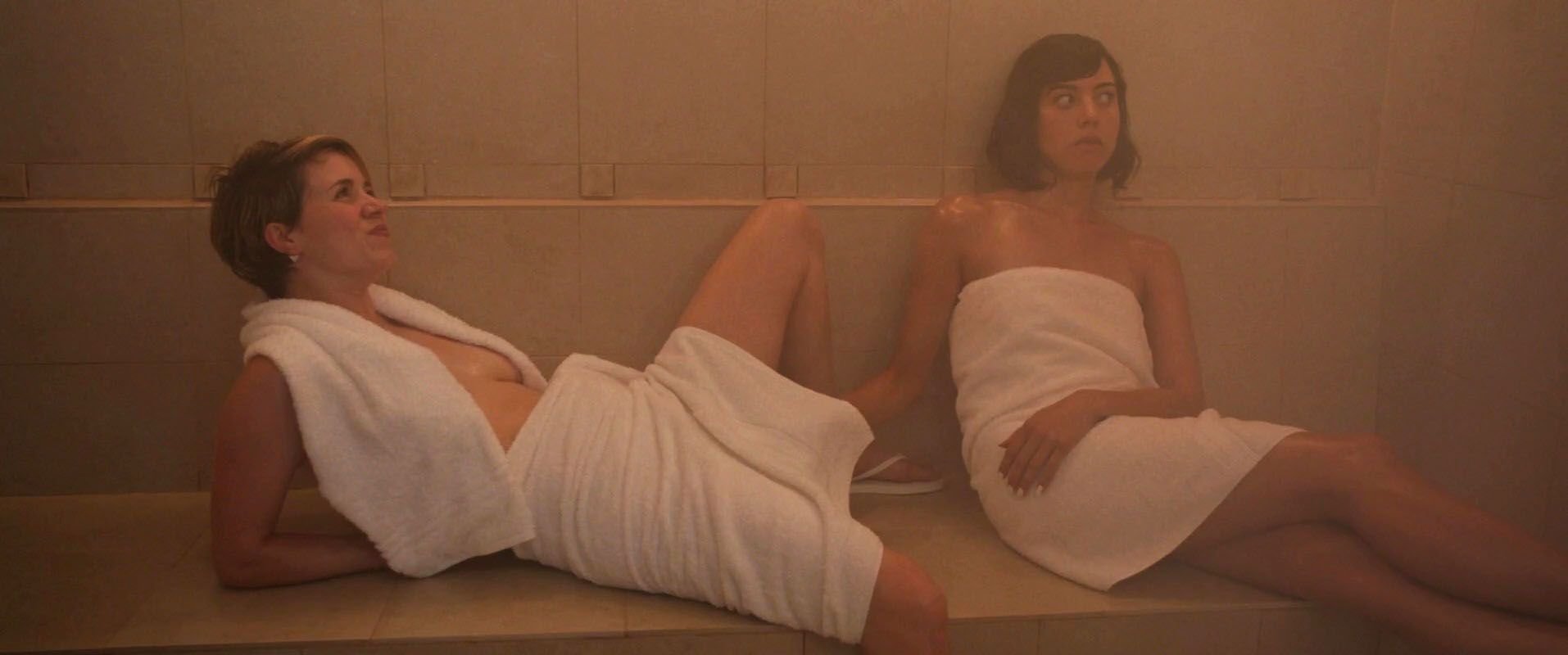 aubrey plaza nude