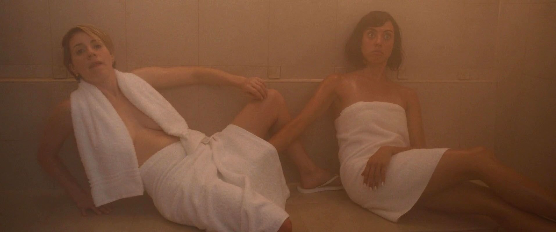 aubrey plaza nude