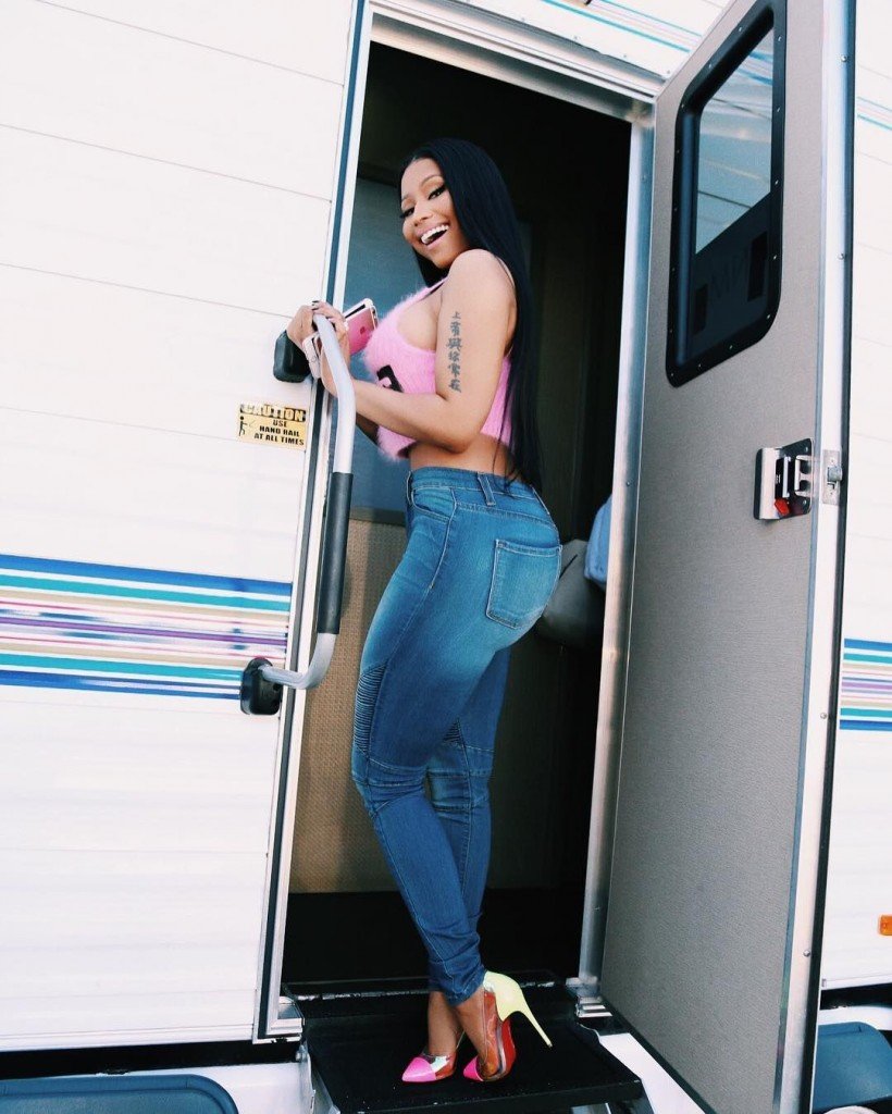 Nicki Minaj Sexy (10 Photos)