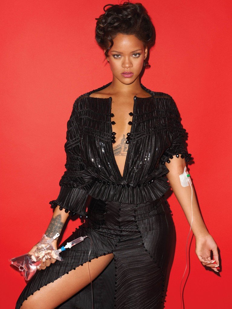 Rihanna Sexy 4
