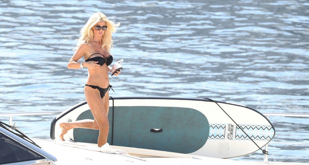 Victoria Silvstedt Sexy (23 Photos)