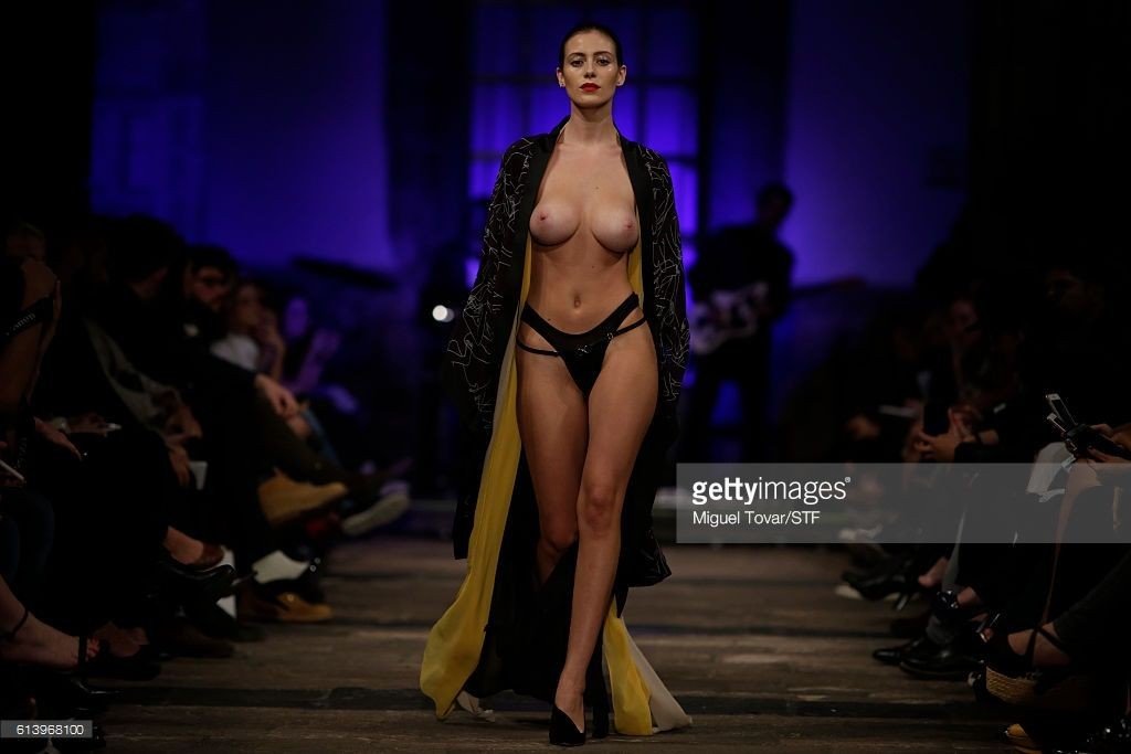 Alejandra Guilmant Topless (7 Photos)